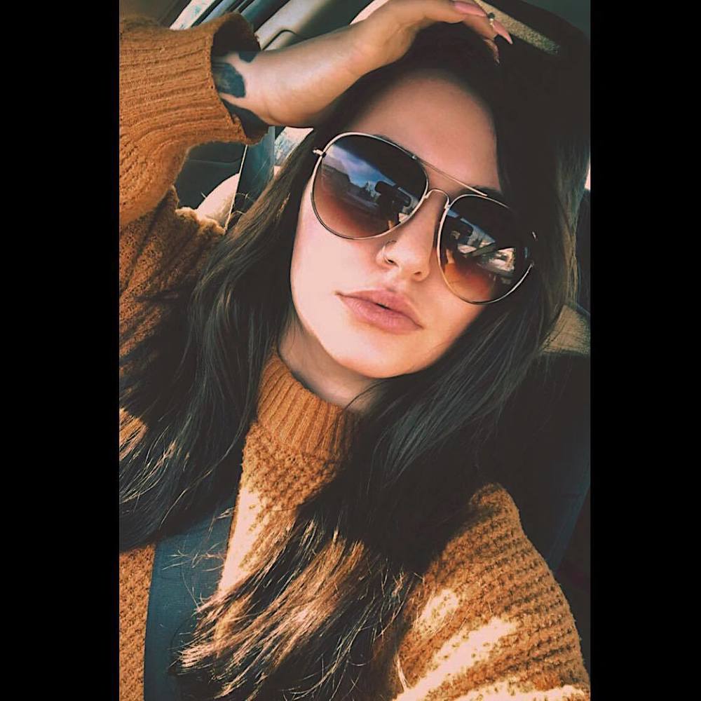 Meet your Posher, Maritza